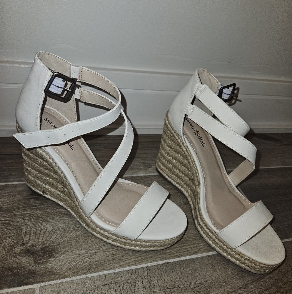 Seven dials sandals